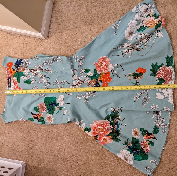 Floral Rockabilly A-Line Dress - Picture 6 of 10